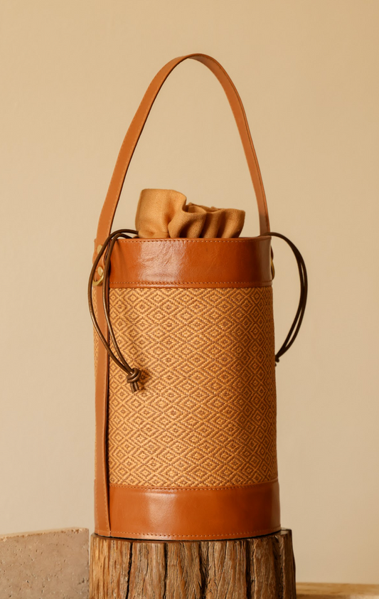 Bucket Raffia Sienna