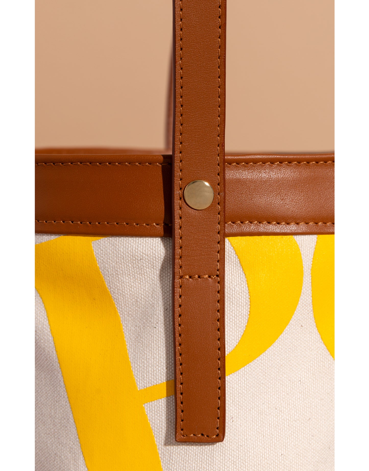Jenny Bucket Camel y Amarillo