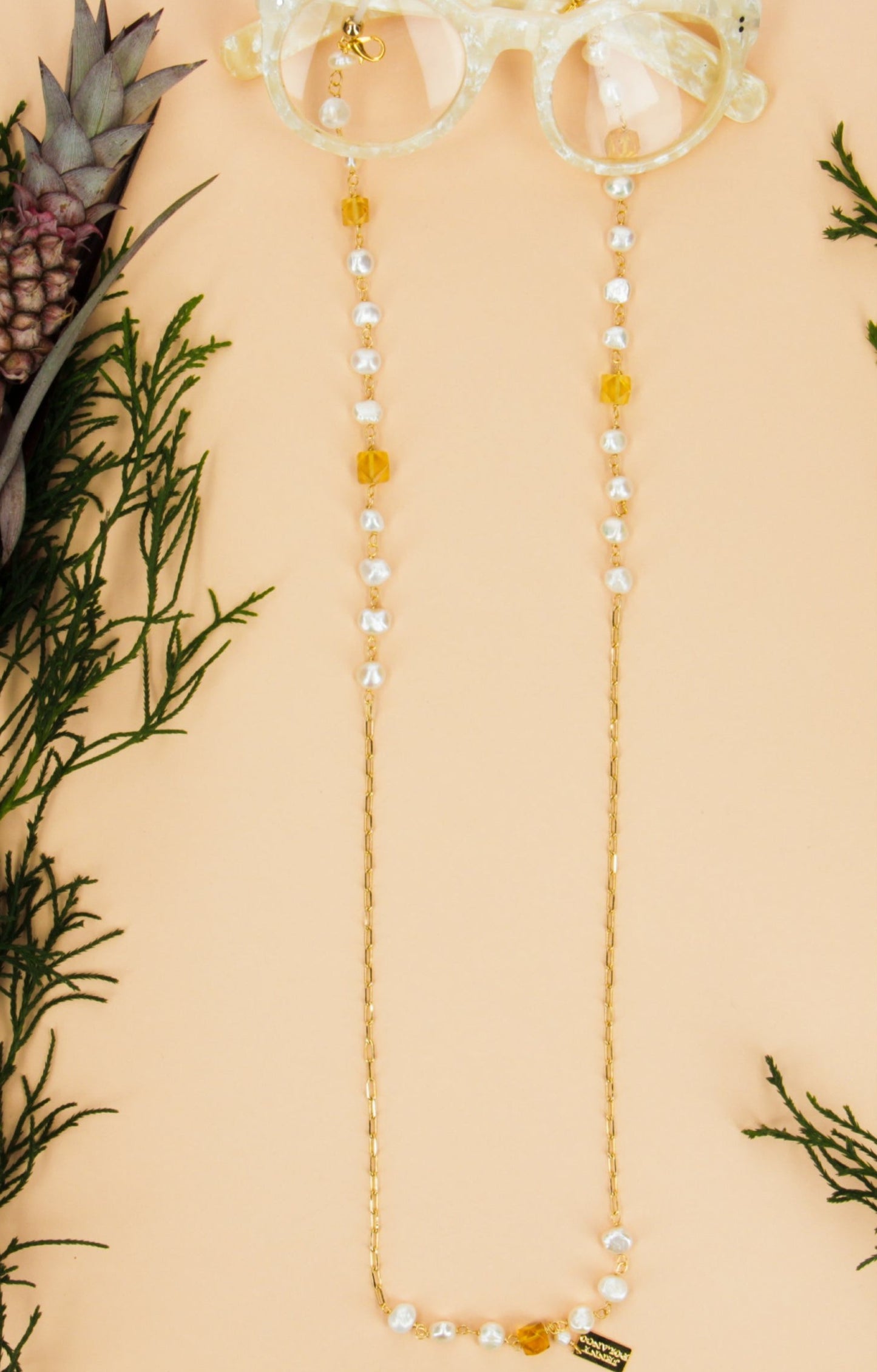 Necklace for glasses in Amber