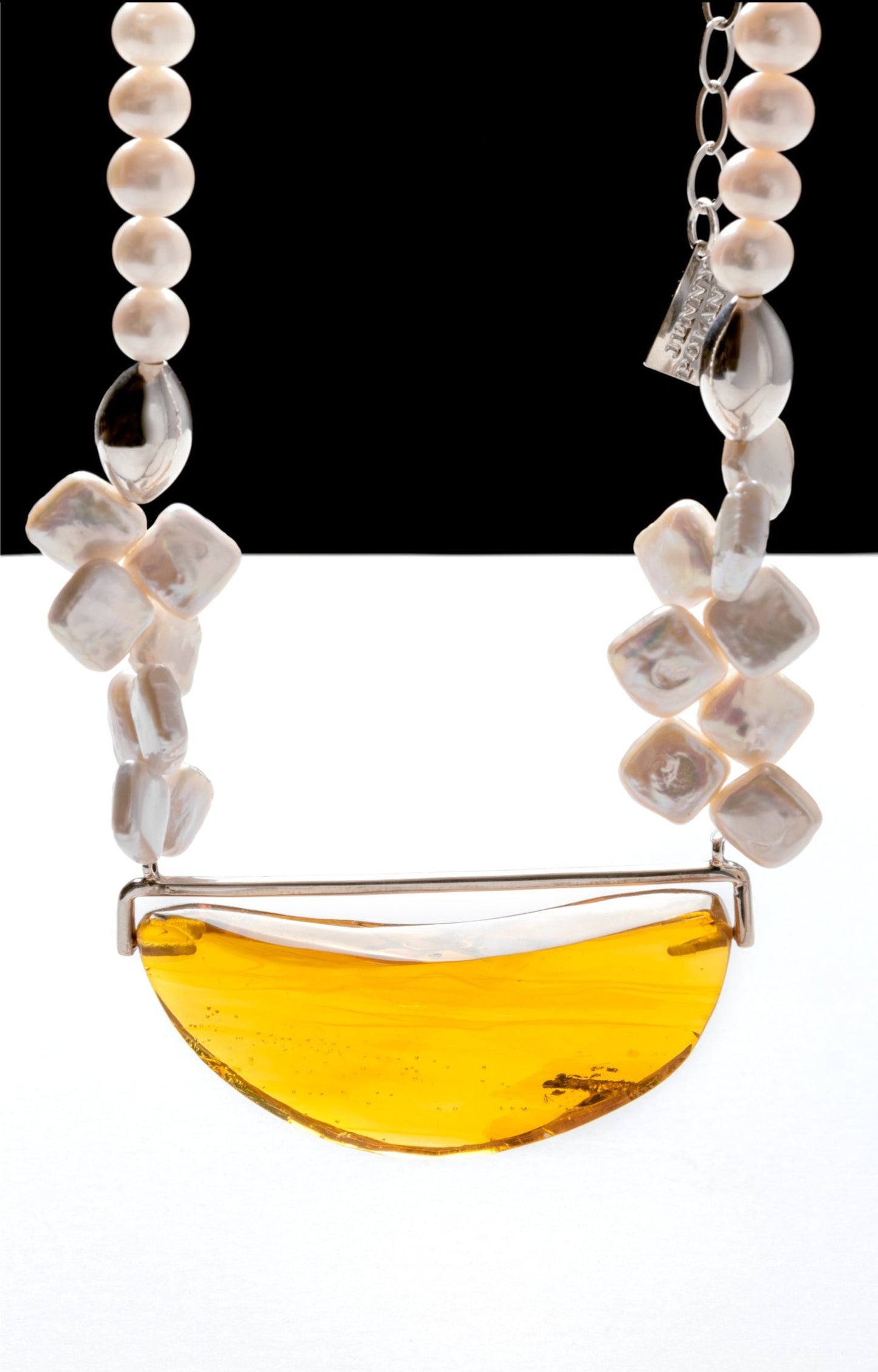 Collar Ambar Irregular