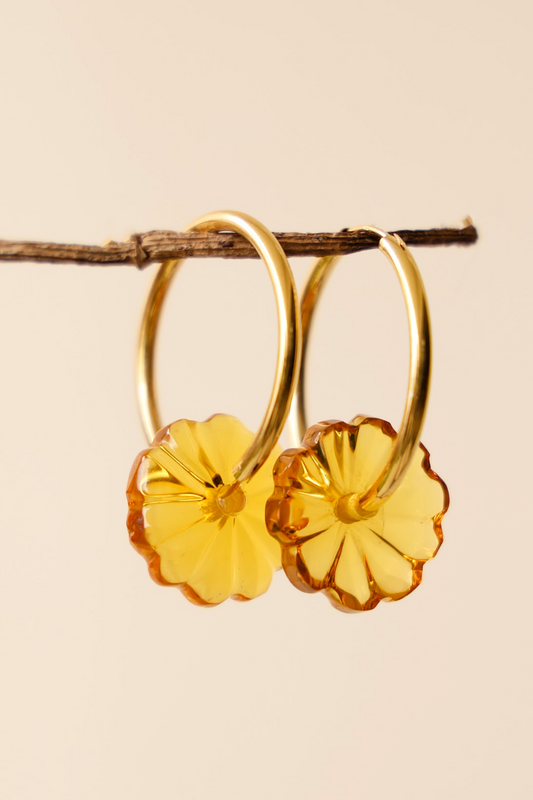 Golden Ring with Amber Flower