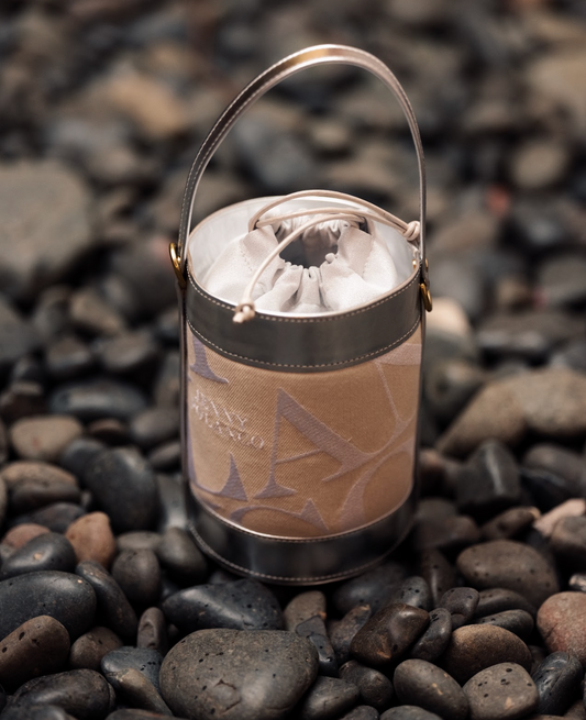 Jenny Bucket Metálico