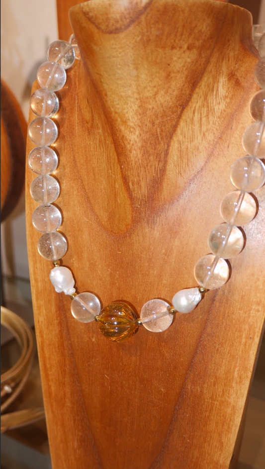 Collar de Cuarzo y Ámbar